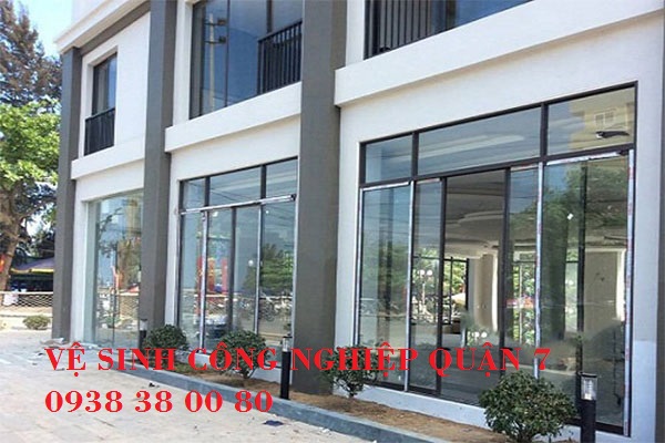 VE SINH CONG NGHIEP TAI QUAN 7