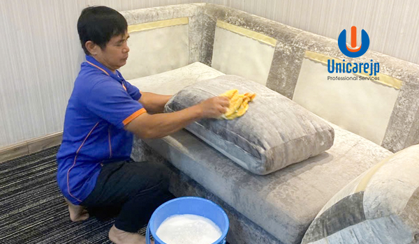 Giặt ghế sofa tại nhà ở TPHCM