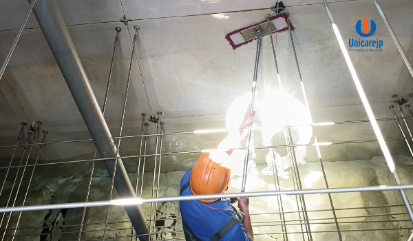 Vệ Sinh Bồn Nước Công Nghiệp Chuyên Nghiệp