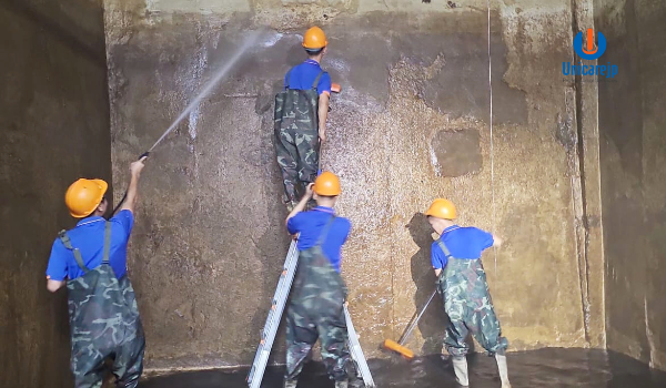 Dịch Vụ Vệ Sinh Bồn Nước Định Kỳ Giá Tốt