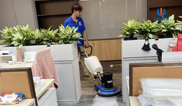 Vệ Sinh Công Nghiệp Tại Dĩ An Giá Tốt